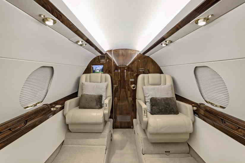 Dassault Falcon 20 business jet
