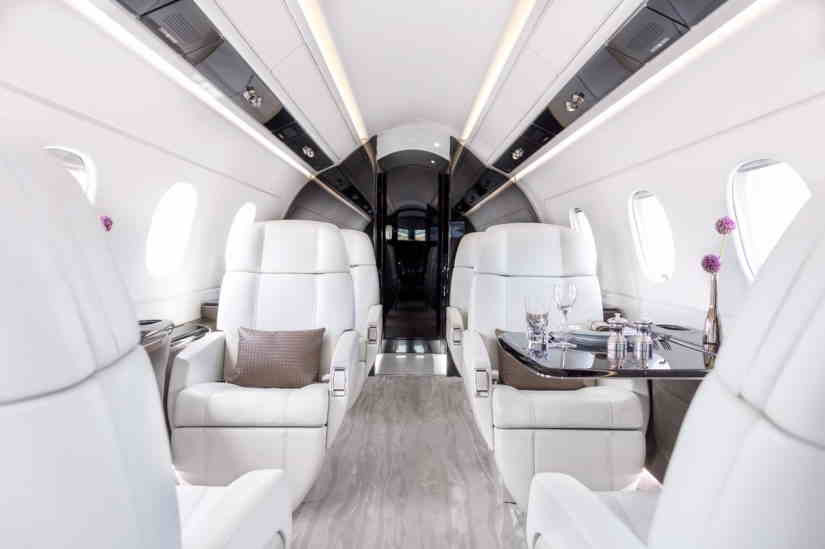 Embraer Legacy 450 business jet