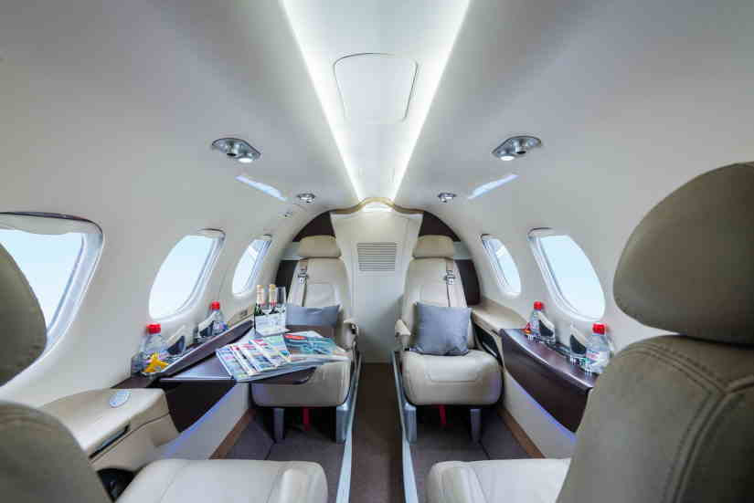 Embraer Phenom 100 cabin