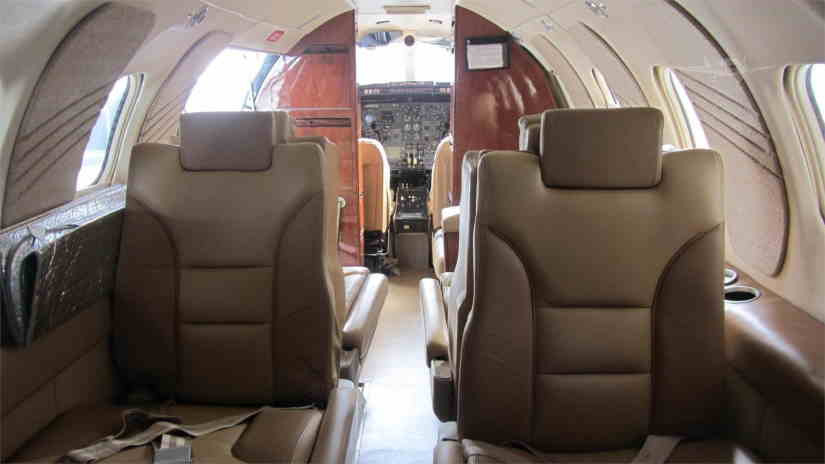 Learjet 25 cabin