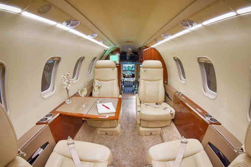 Learjet 40 XR business jet