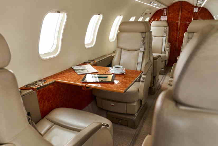 Learjet 45 XR cabin