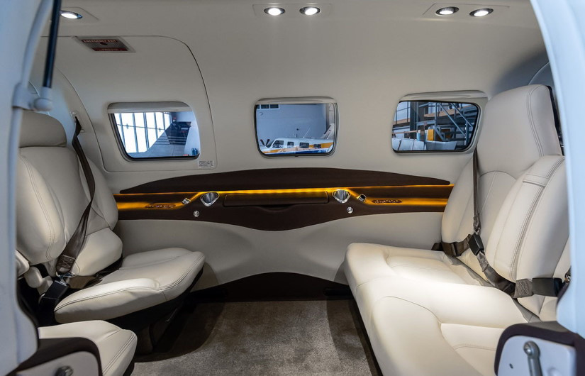 Piper М500 business jet