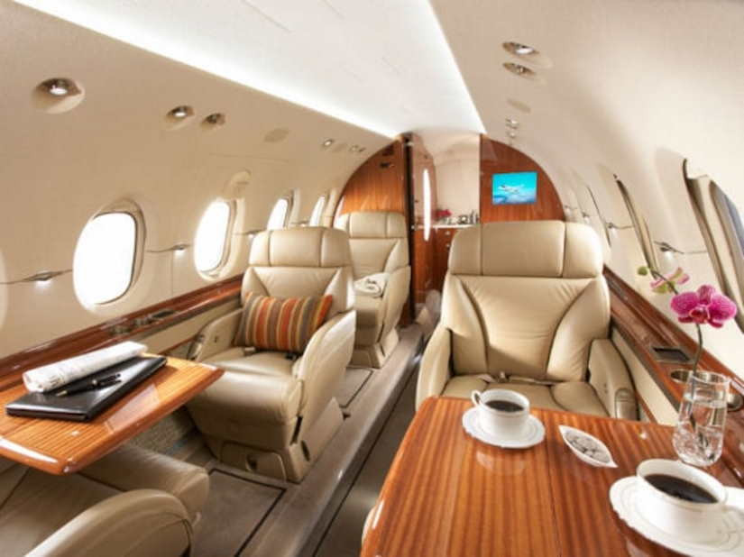 Beechcraft Hawker 900 XP business jet