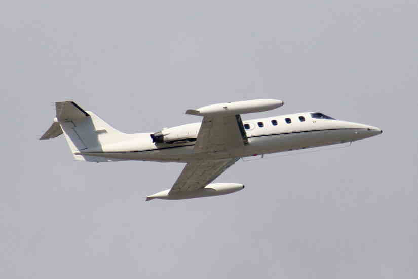 Learjet 25 aircraft